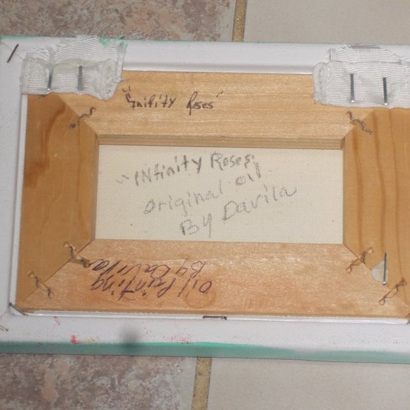 New Original "Infinity Roses" 5"x7" oil painting by Texas Artist Davila - Picture 4 of 5